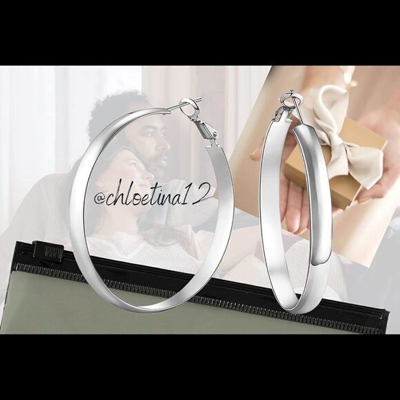 NEW Silver Hoop Earrings - Picture 4 of 4